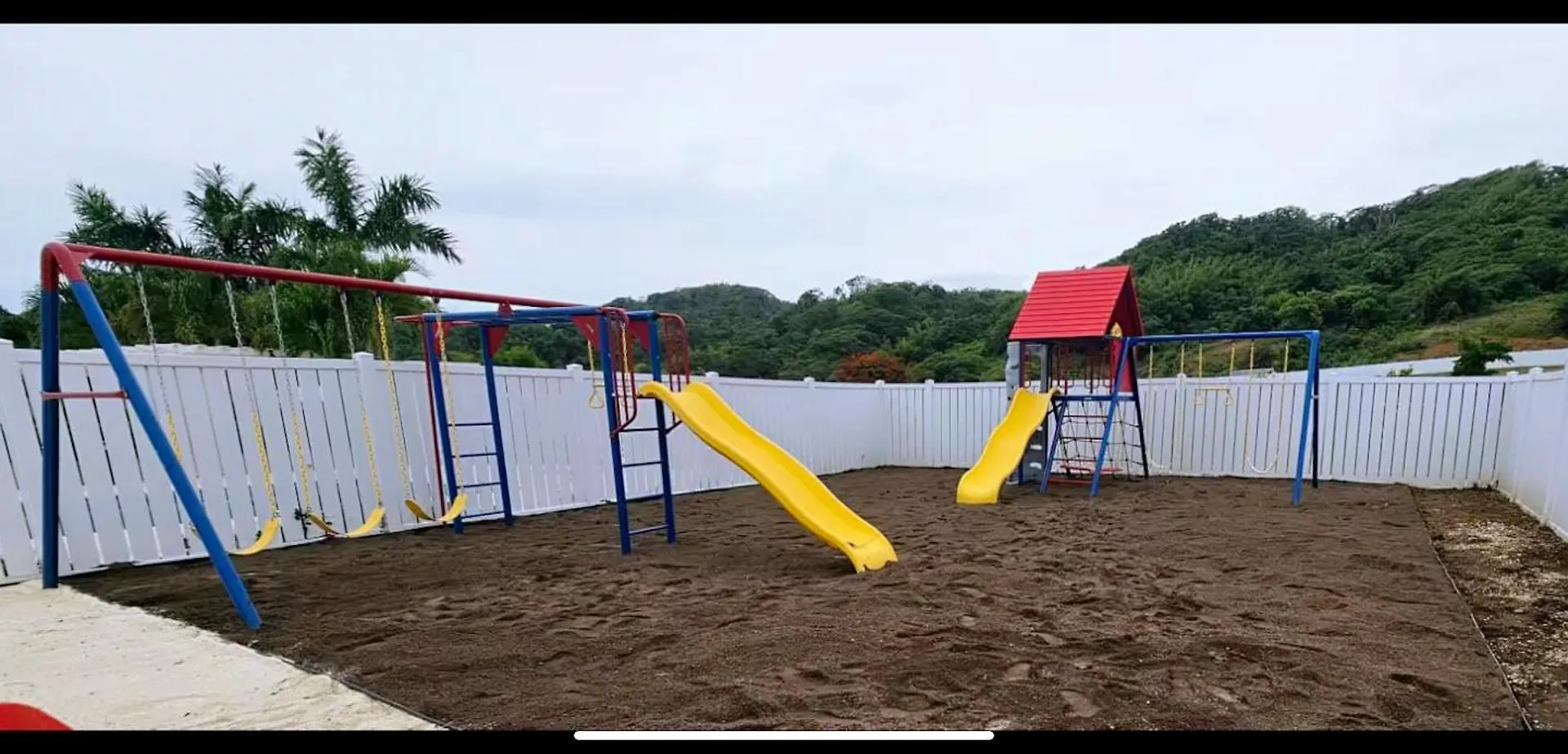 Paradise Oasis At Oceanpointe - Pool And Free Parking Lucea Holiday home